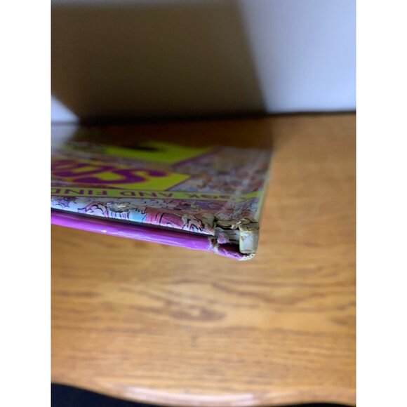 Scooby Doo : Look and Find by Joel Zadak and Emily Thornton Calvo (1999) - Picture 3 of 3